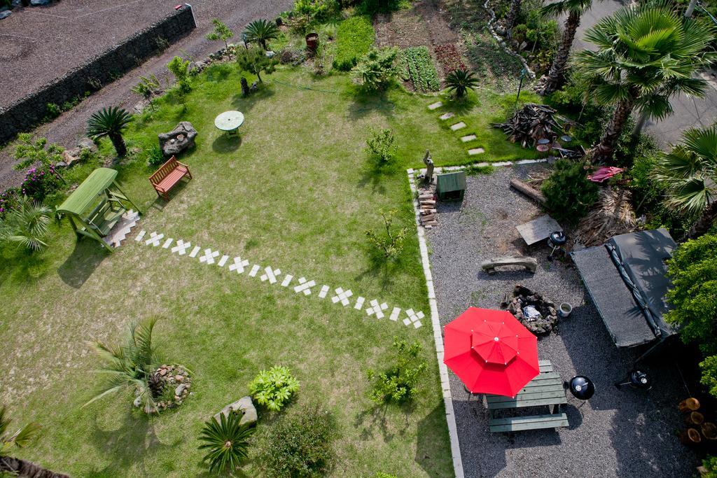 Jeju Bada Wi Olle Pension Seogwipo Exterior photo