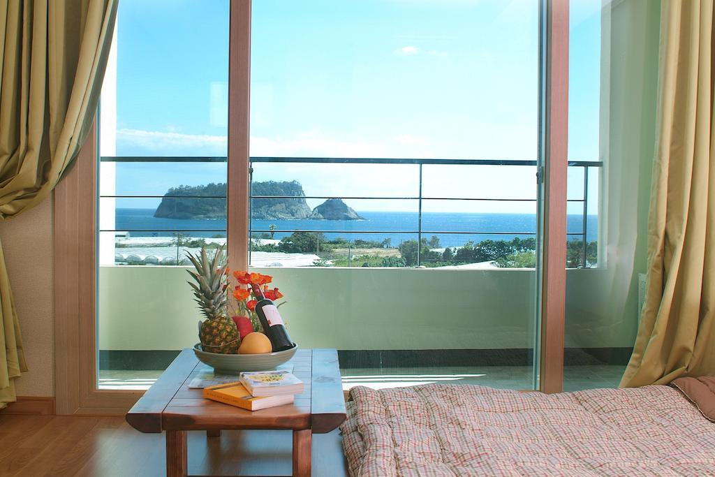 Jeju Bada Wi Olle Pension Seogwipo Room photo